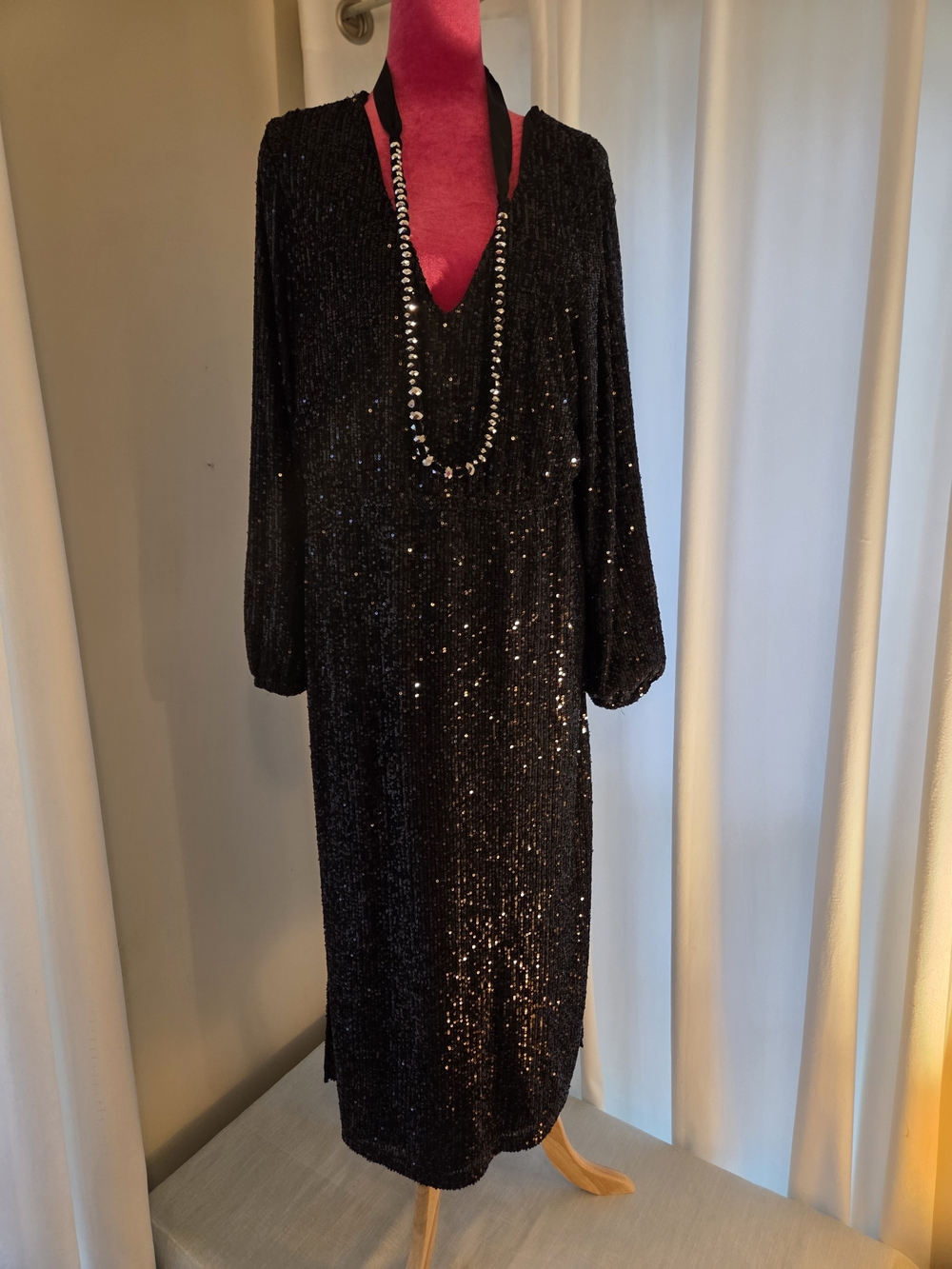 Betsey Johnson Black Sequin Long-Sleeve V-Neck Midi Dress